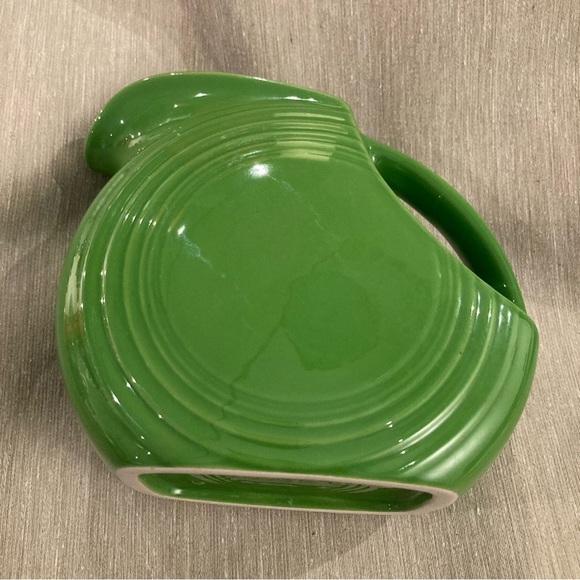 FIESTA Original Shamrock Green Small Disk Pitcher Vintage - Picture 3 of 9